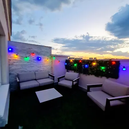 Penthouse View Aeroport Iasi 2 Apartment Exterior photo