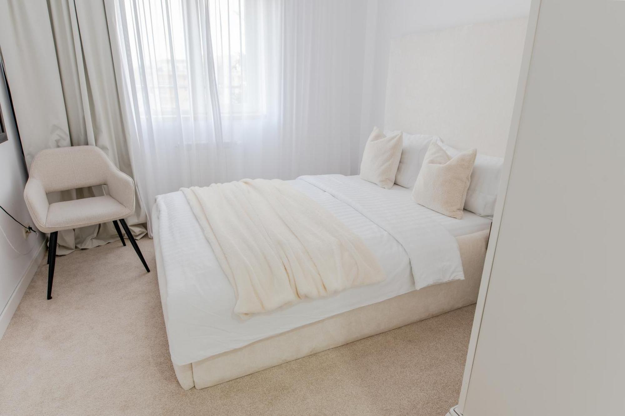 Apartamento Penthouse View Aeroport 2 Iasi